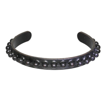 Georgianna Cuff in Smutt