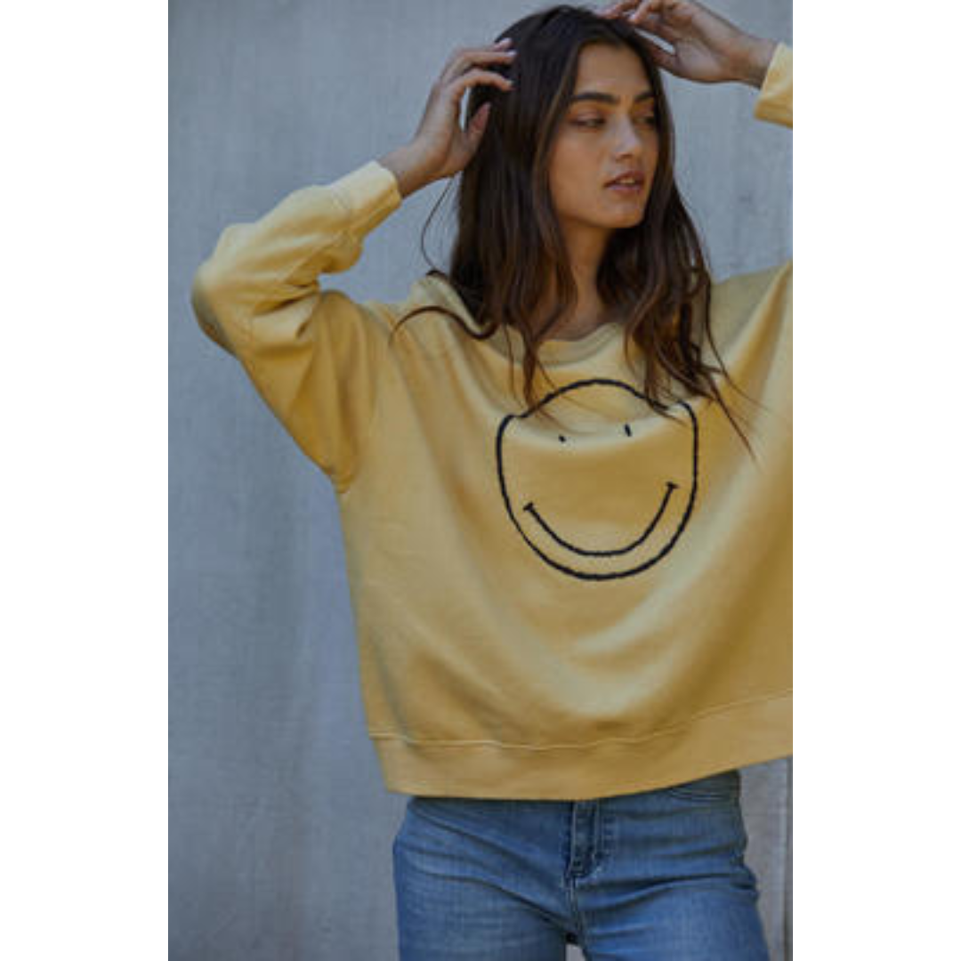 Happy Smile Day Pullover