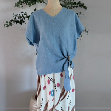 Edith Linen Pullover Blouse