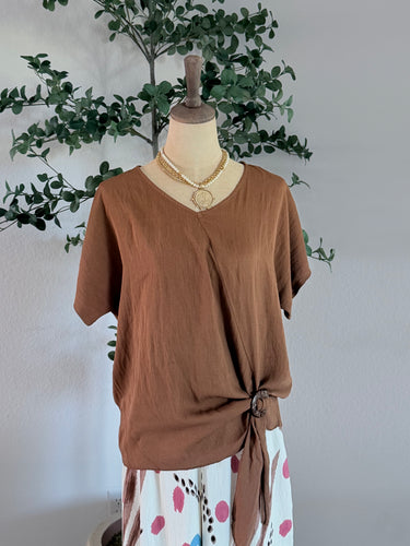 Edith Linen Pullover Blouse