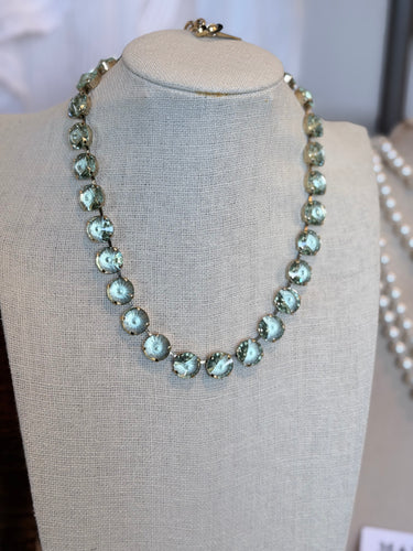 SOFIA NECKLACE IN FAIRY DUST / UNFOILED PERIDOT by TOVA
