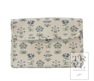 Luxe Hanging Toiletry Case - Provence