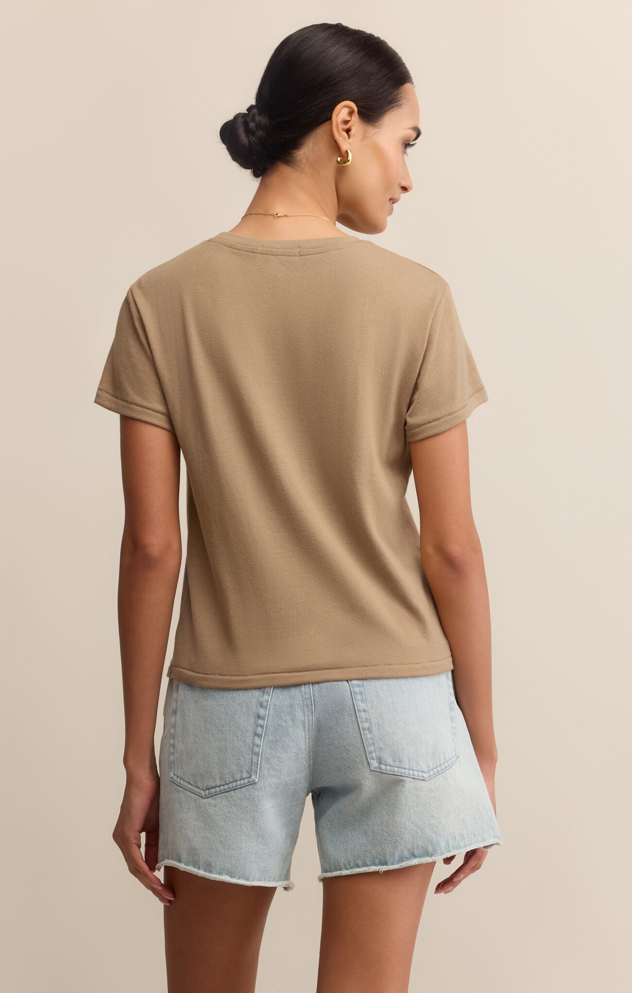 Tourist Tee – Desert Tan by Z Supply