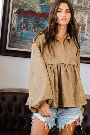 Ramona Collared Split Neck Pleating Top