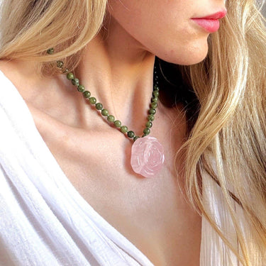 Cora Beaded Flower Necklace